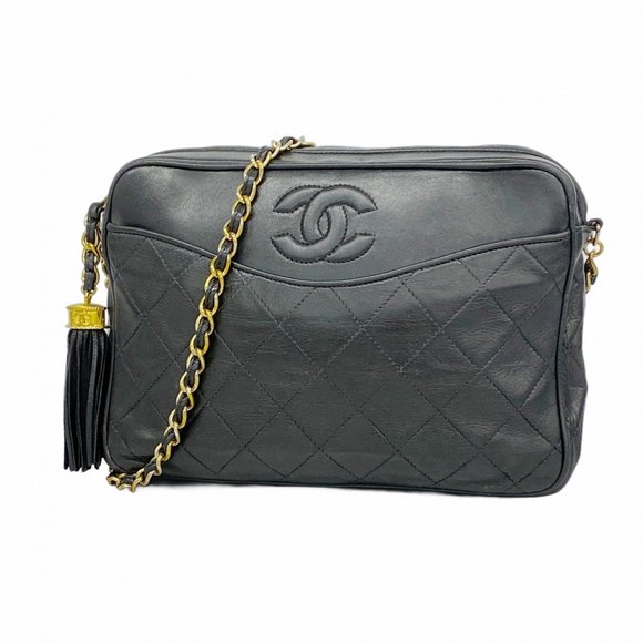 CHANEL Black Lambskin Leather Shoulder Bag - Picture 1 of 15